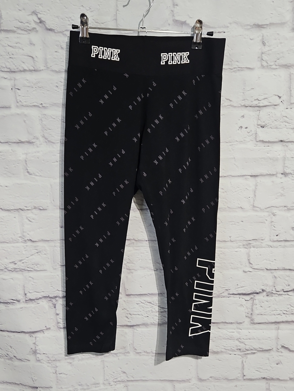 PINK Victoria's Secret Black Logo Print Leggings Capri Length